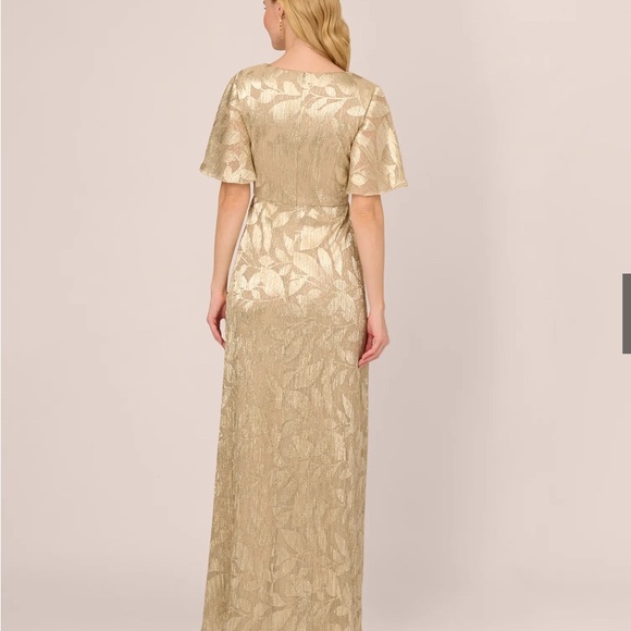 Adrianna Papell Metallic 1920s art deco inspired Gold Leaf Dress with slit - Picture 2 of 10